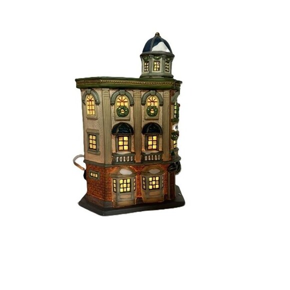 Dickens Collectables Towne Series Museum 1997 Lighted House Village Building Xma - Picture 3 of 9